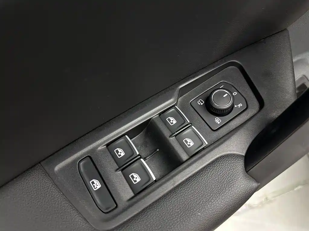 Tanyue 2021 330TSI two-wheel drive luxury smart connected version купить на сайте DeffCars