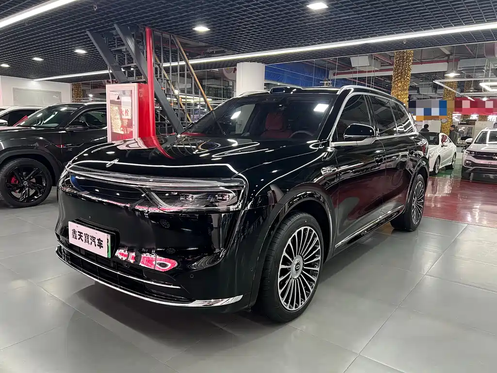 Wenjie M8 2025 extended range Max+ version 53.4kWh 5-seater version купить на сайте DeffCars