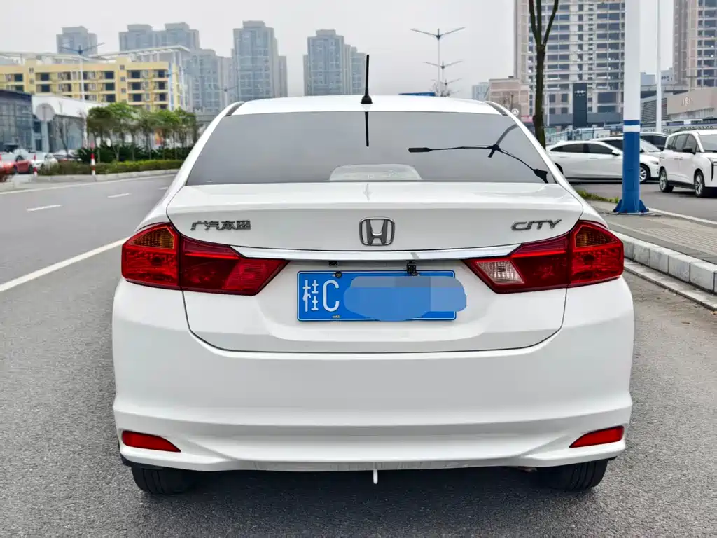 Fengfan 2017 1.5L CVT Comfort Edition купить на сайте DeffCars