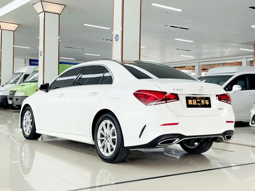 Mercedes-Benz A-Class 2022 A 200 L Sports Sedan Fashionable купить на сайте DeffCars