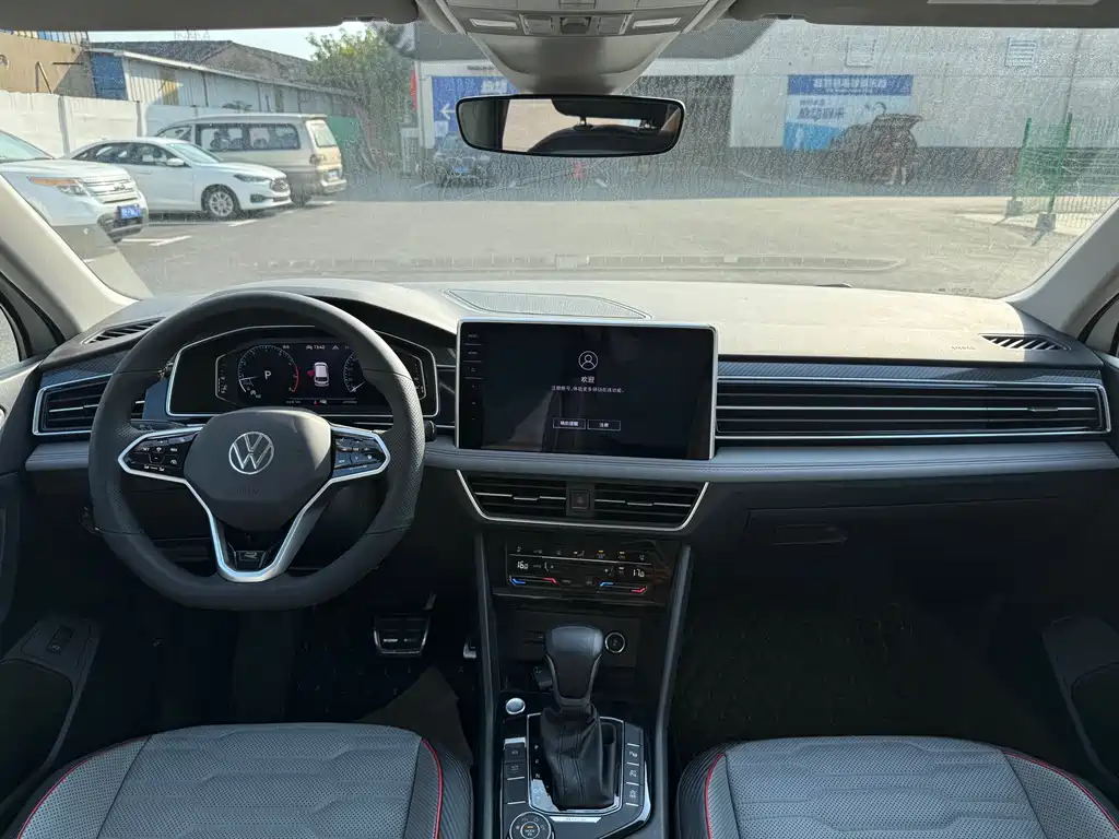 Tiguan L 2022 380TSI automatic four-wheel drive R-Line flagship version 7 seats купить на сайте DeffCars