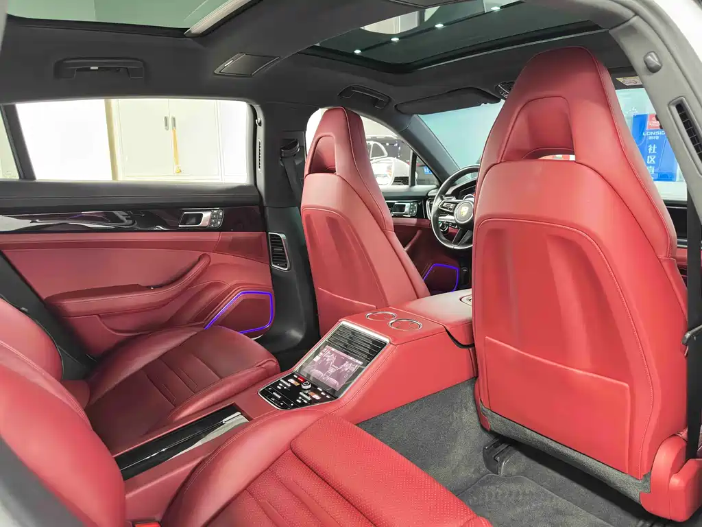 Panamera 2023 Panamera Executive Extended Edition 2.9T купить на сайте DeffCars