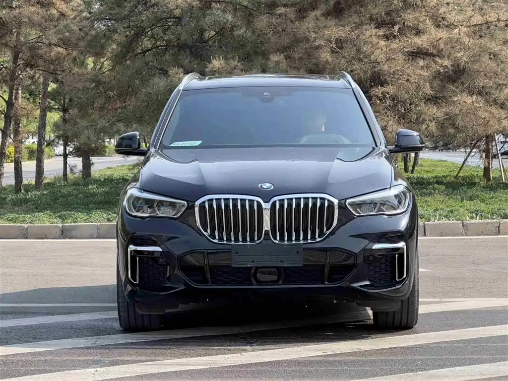 BMW X5 2022 facelift xDrive 40Li M sports package купить на сайте DeffCars