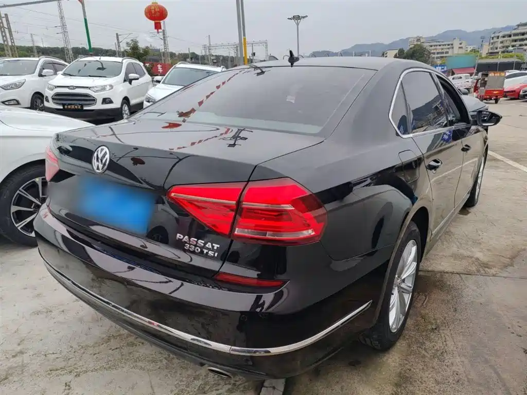Passat 2017 330TSI DSG Premium Edition купить на сайте DeffCars
