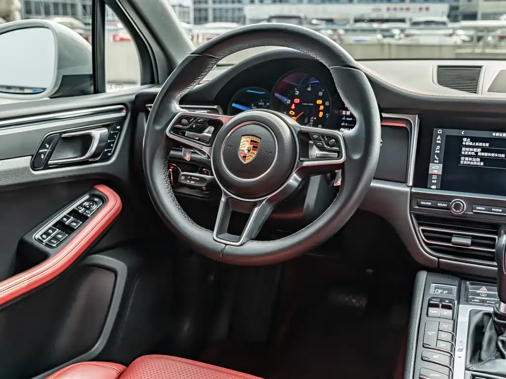 Macan 2018 Macan 2.0T купить на сайте DeffCars