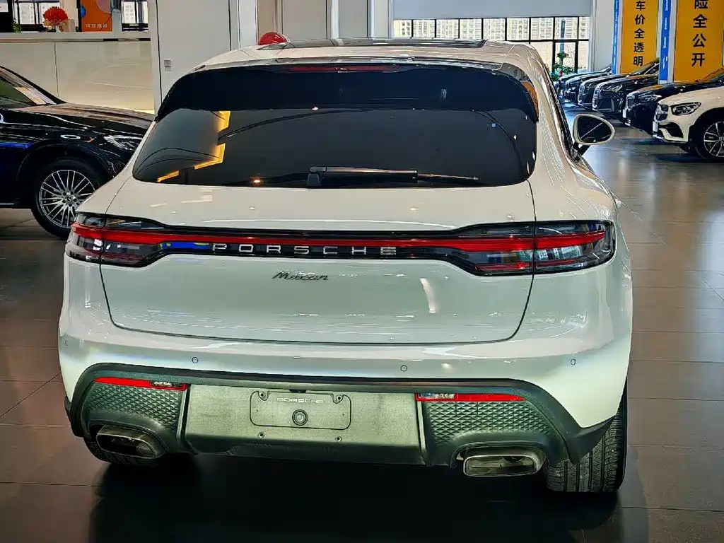 Macan 2023 Macan 2.0T купить на сайте DeffCars