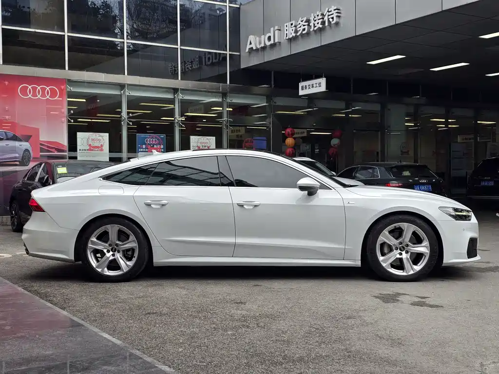 Audi A7 2021 40 TFSI luxury model купить на сайте DeffCars