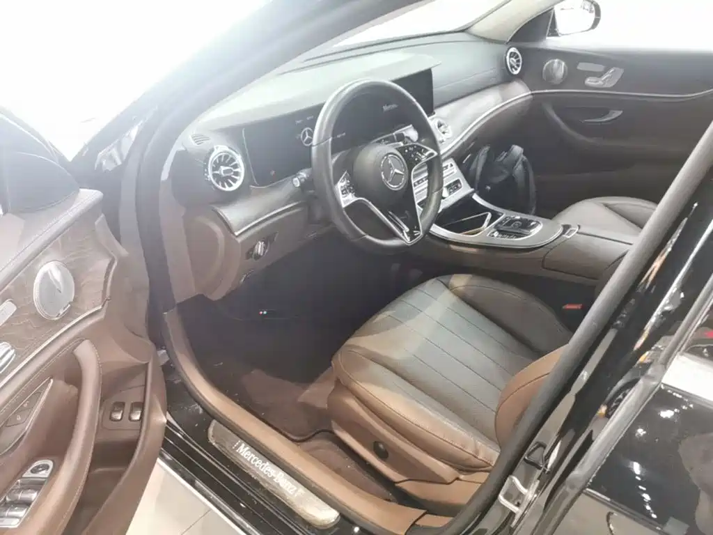 Mercedes E-Class2023款 E 350 L 插电式混合动力轿车 купить на сайте DeffCars