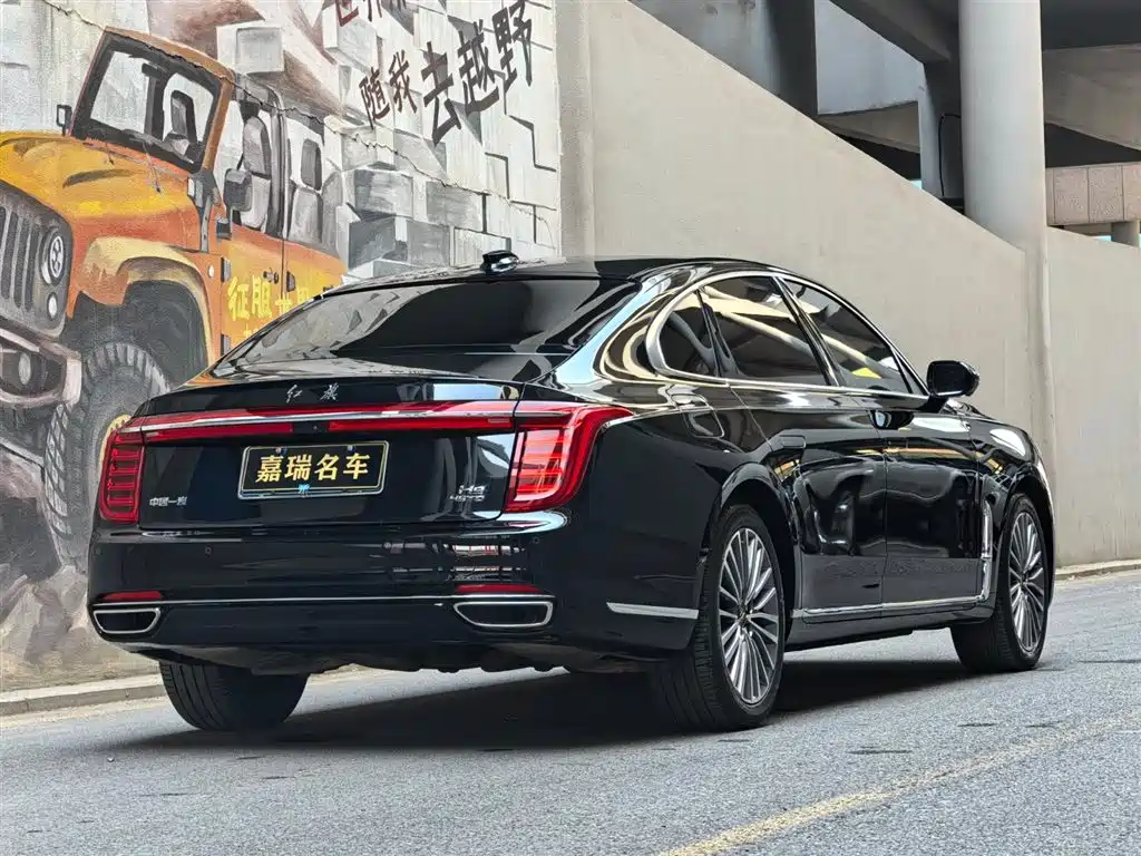 Hongqi H9 2020 2.0T Zhilian Flagship Edition купить на сайте DeffCars