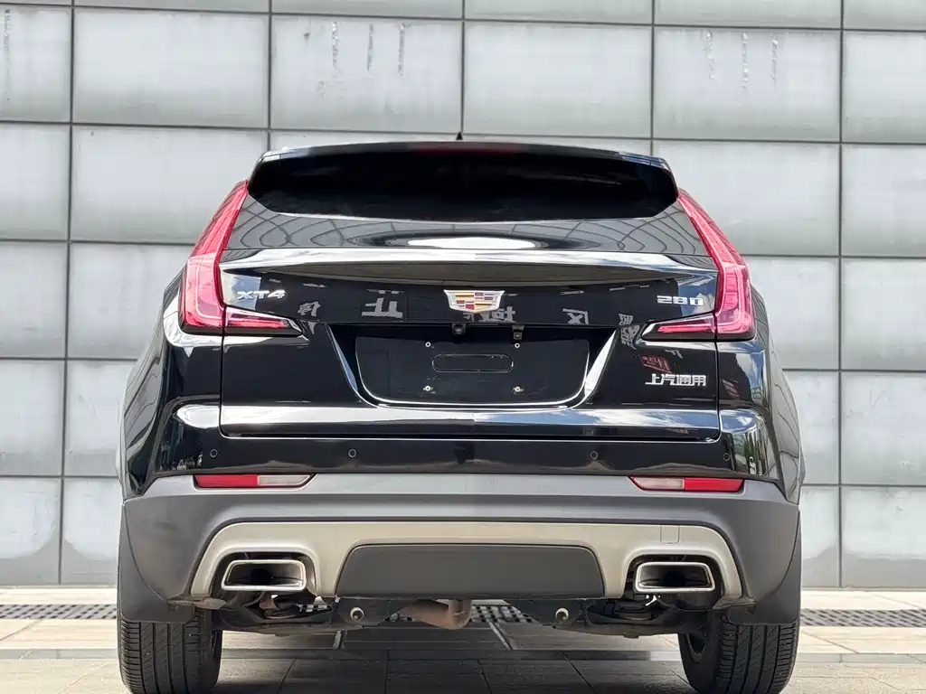 Cadillac XT4 2018 28T two-wheel drive leading model купить на сайте DeffCars