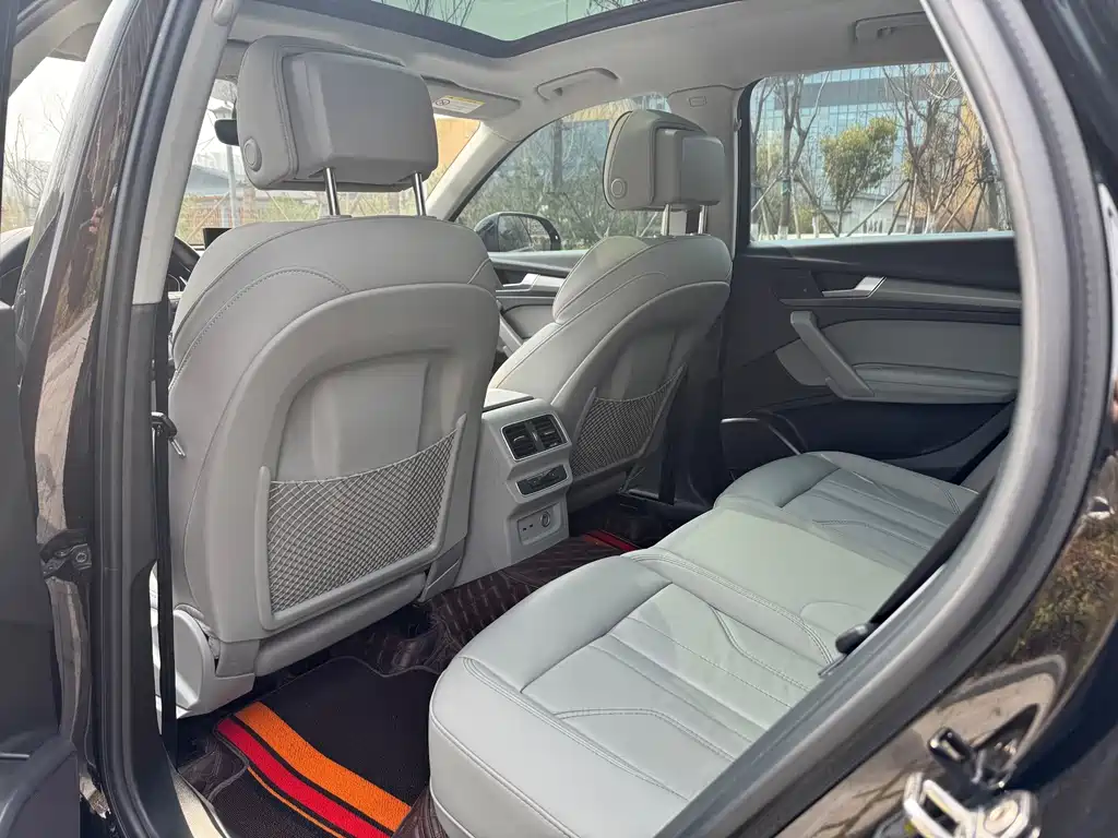 Audi Q5L 2022 40T luxury and dynamic model купить на сайте DeffCars