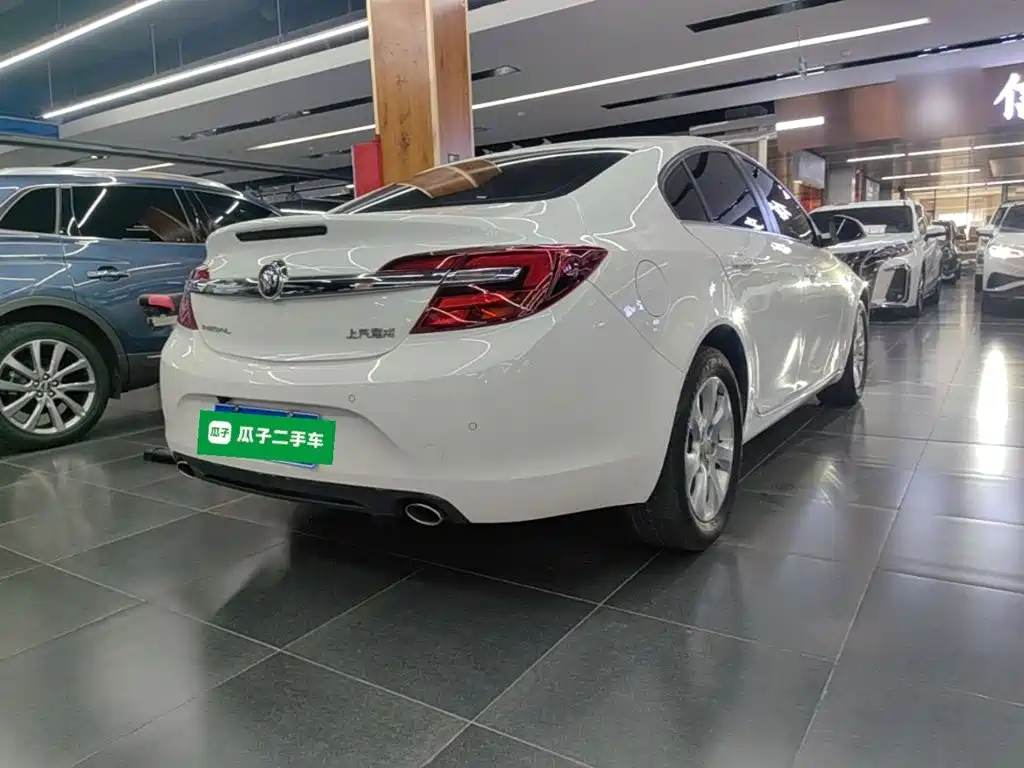 Regal 2015 2.0L Leading Fashion Edition купить на сайте DeffCars