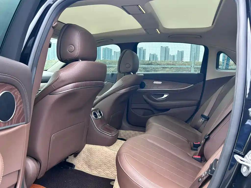 Mercedes-Benz E-Class 2022 E 260 L купить на сайте DeffCars