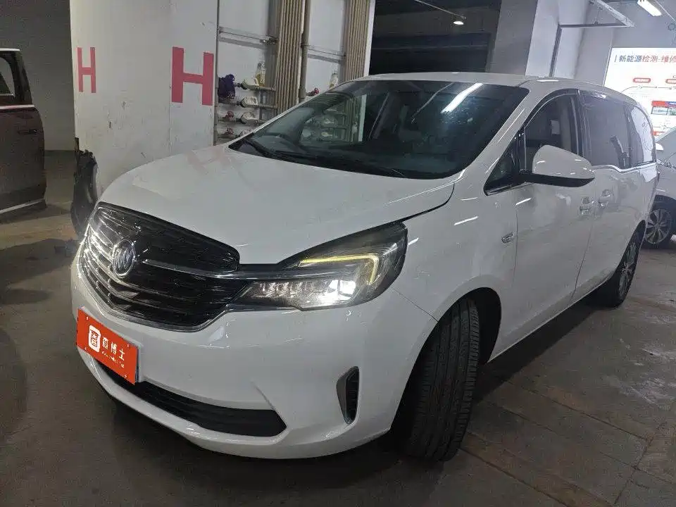 Buick GL8 2022 Land Business Class 652T Comfort купить на сайте DeffCars