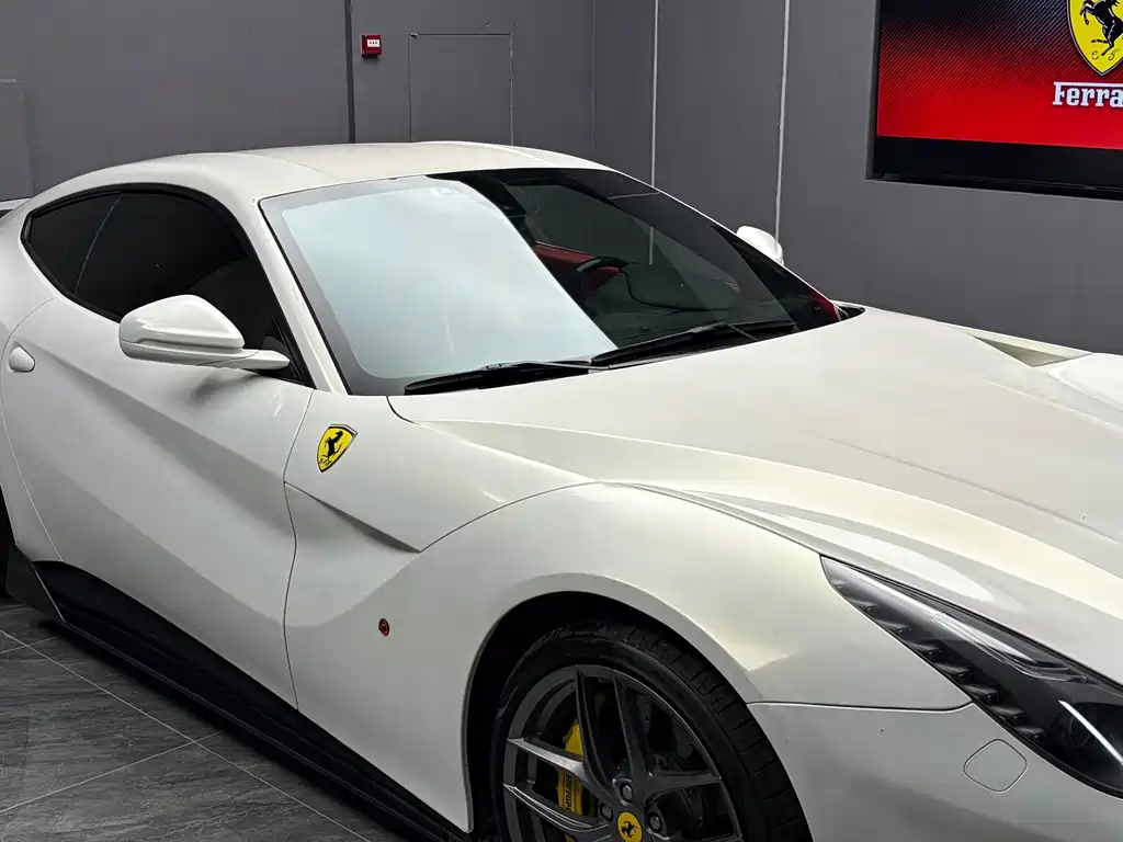 F12berlinetta 2013 6.3L standard type купить на сайте DeffCars
