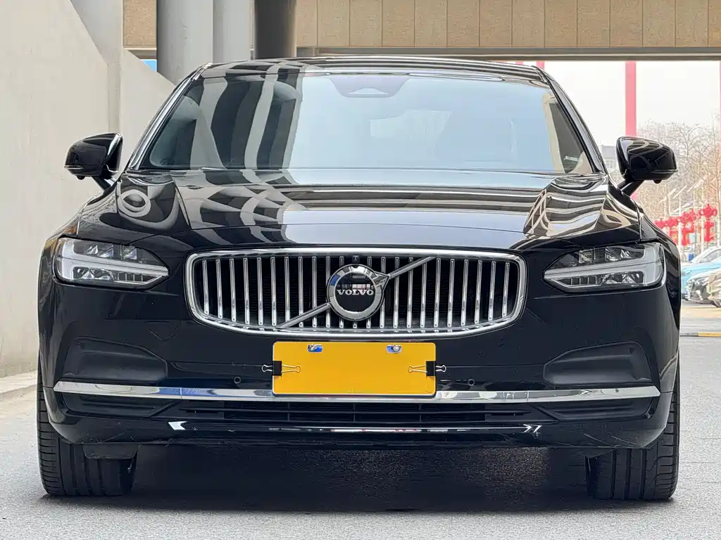 Volvo S90 2024 B5 Zhiyuan Luxury Edition купить на сайте DeffCars