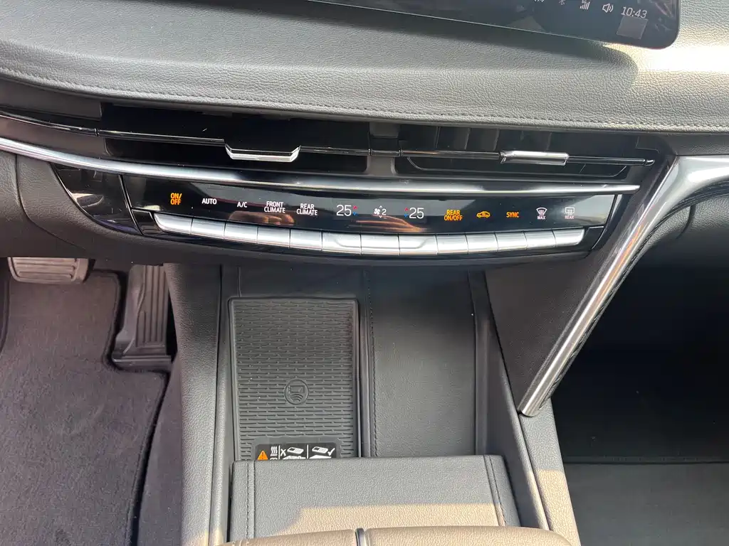Cadillac CT6 2023 28T Platinum Type купить на сайте DeffCars