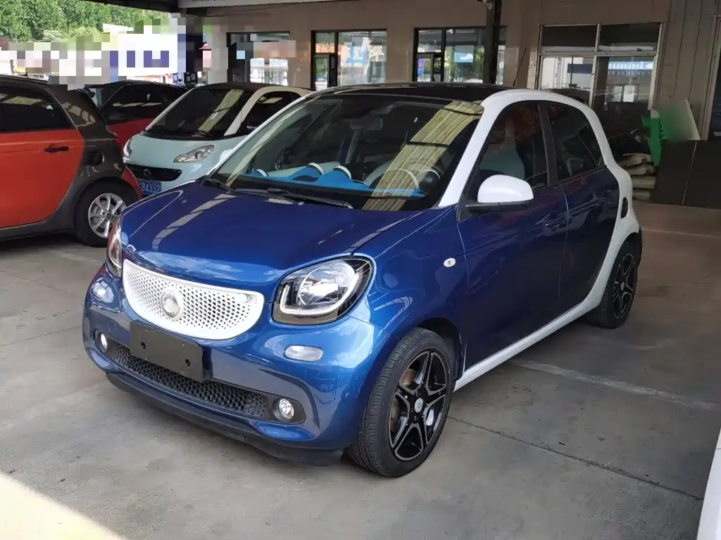 smart forfour 2016 0.9T 66kW extreme version купить на сайте DeffCars