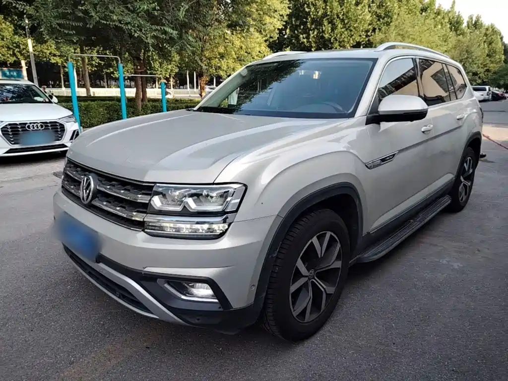 Touron 2017 380TSI four-wheel drive luxury version купить на сайте DeffCars