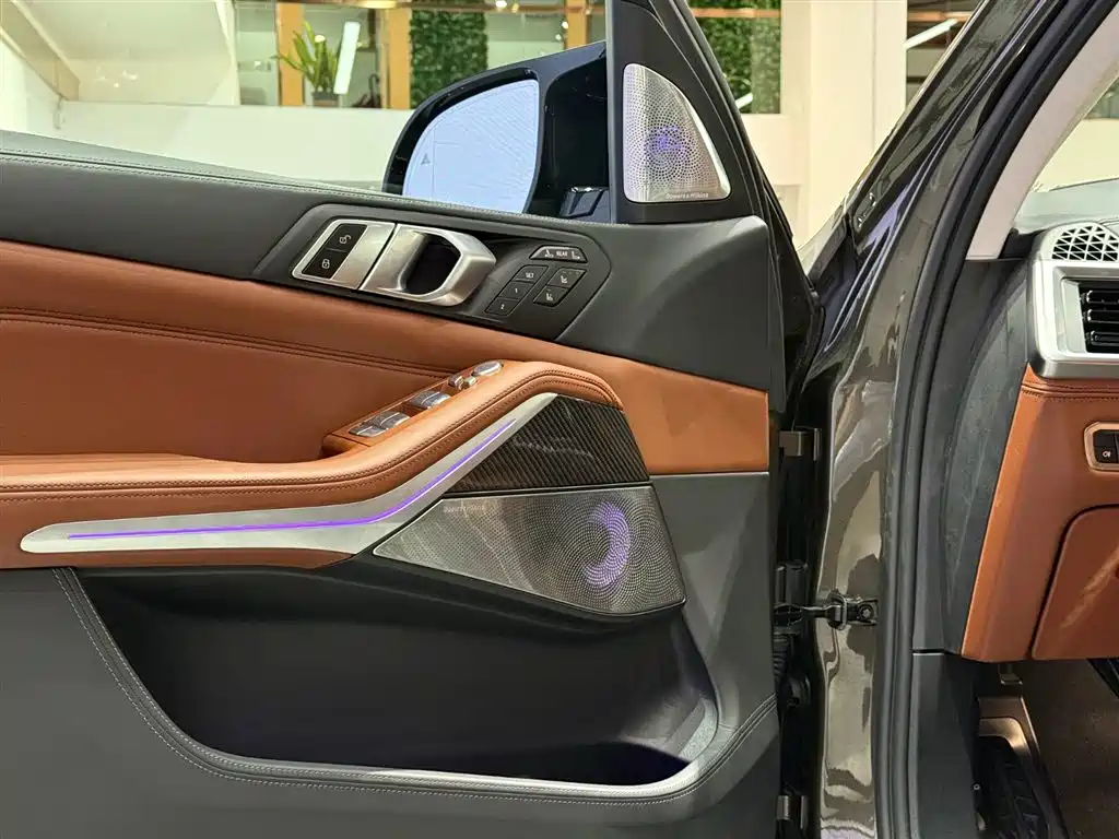 BMW X7 M60i 2023 xDrive M60i купить на сайте DeffCars