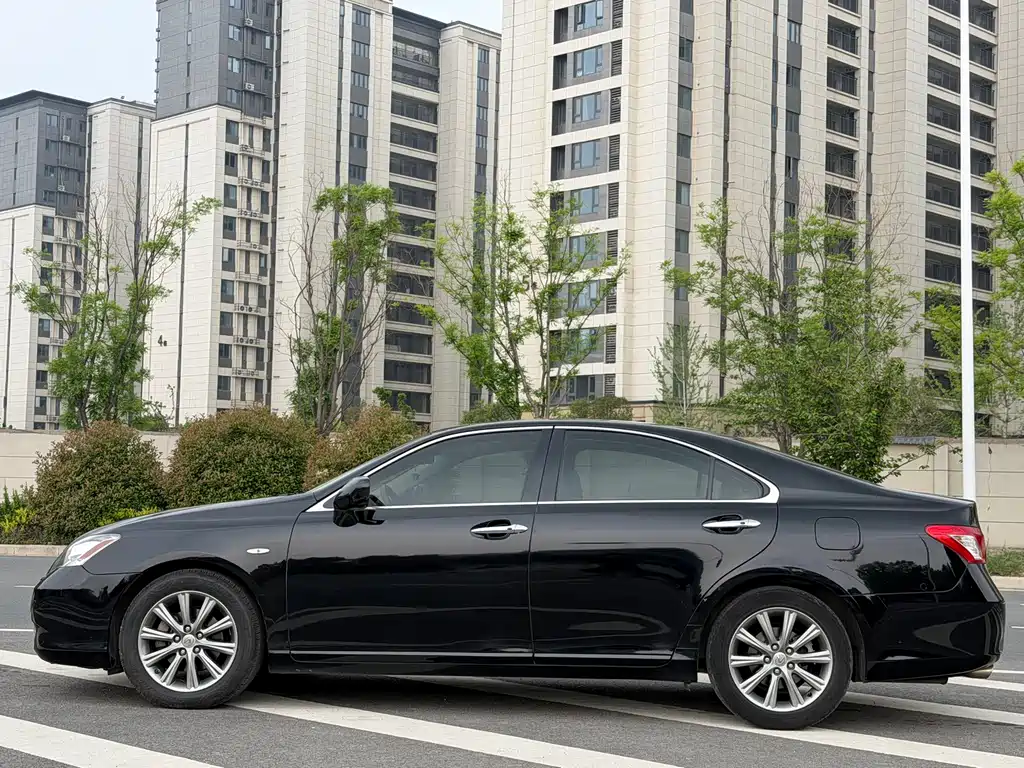 Lexus ES 2006 350 Deluxe Edition купить на сайте DeffCars