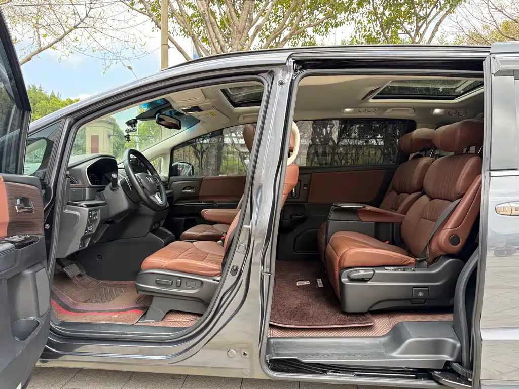 Odyssey 2022 2.0L e:HEV Sharp Extreme Edition купить на сайте DeffCars