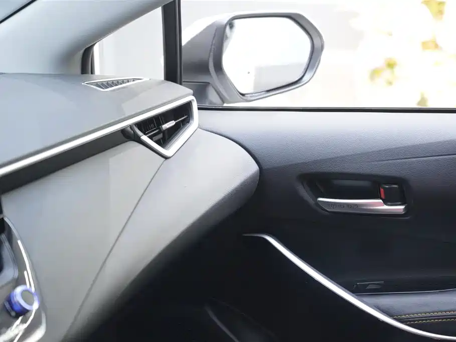 Corolla 2023 1.8L Intelligent Electric Hybrid Dual Engine Elite Edition купить на сайте DeffCars
