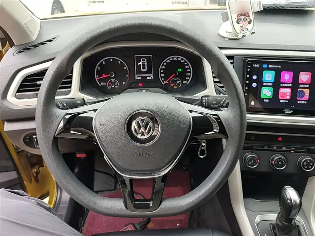 T-ROC 2018 model 230TSI DSG two-wheel drive fashion model National V купить на сайте DeffCars