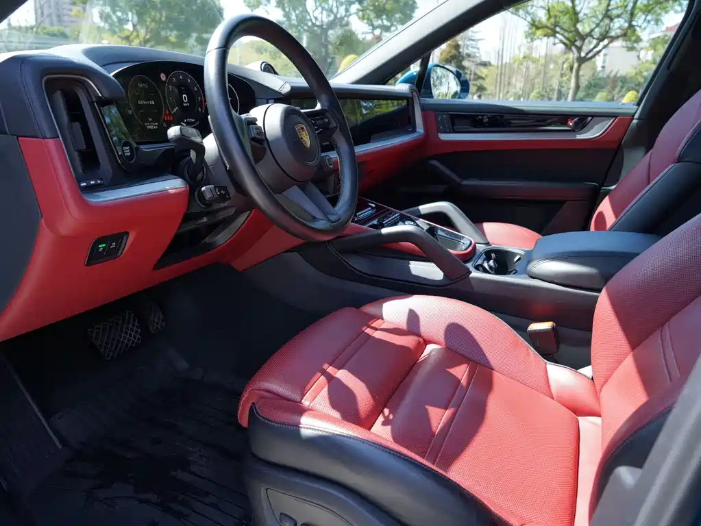 Cayenne 2024 Cayenne Coupé 3.0T купить на сайте DeffCars