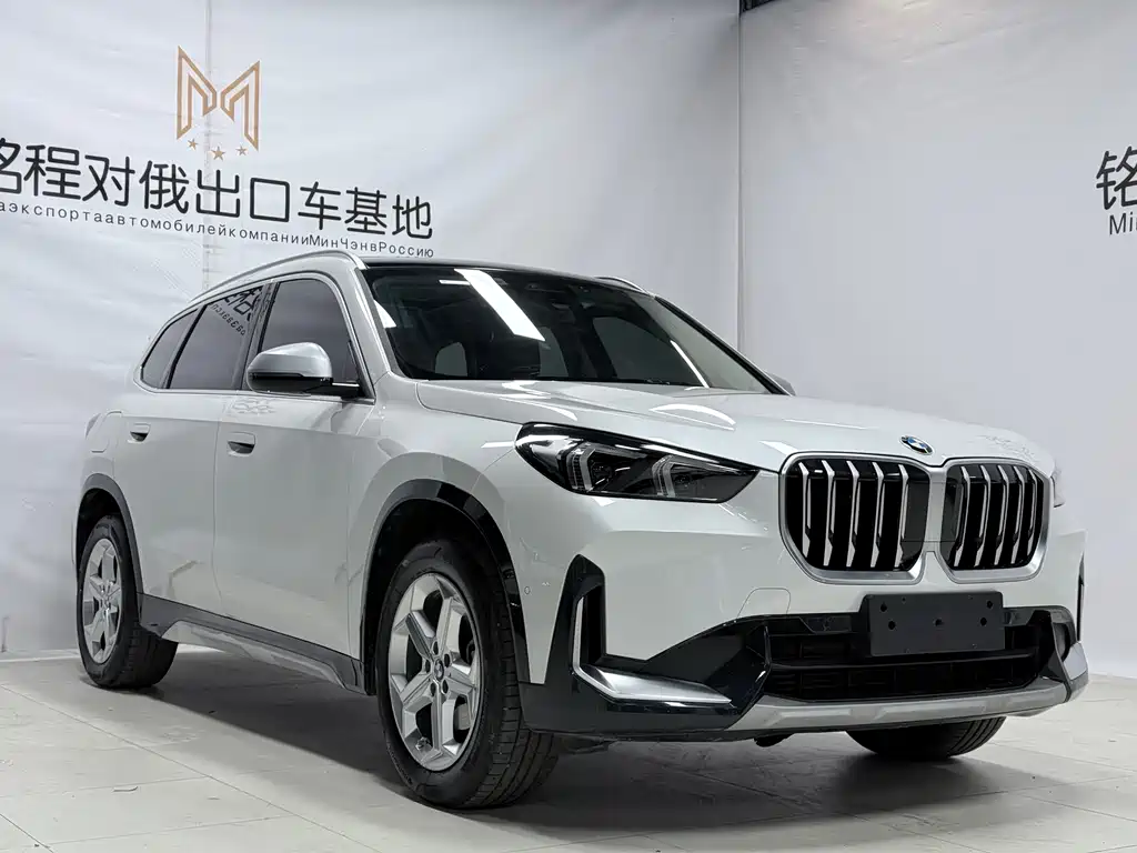 BMW X1 2023 sDrive20Li X Design Package купить на сайте DeffCars