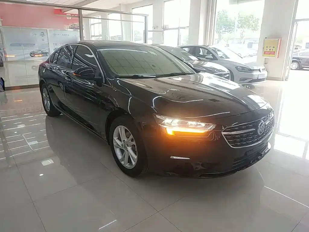 Regal 2020 552T Elite купить на сайте DeffCars