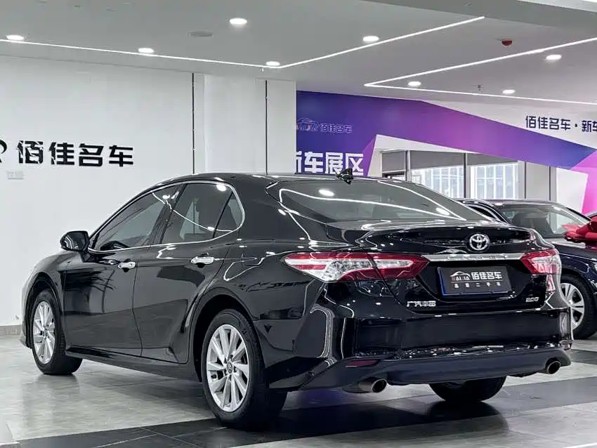 Camry 2021 2.0G Deluxe Edition купить на сайте DeffCars