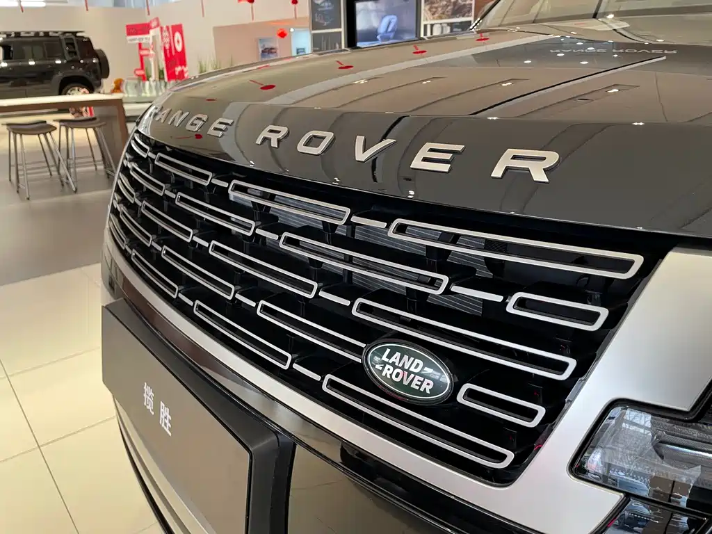 Range Rover 2025 3.0 L6 360PS Grand Edition купить на сайте DeffCars