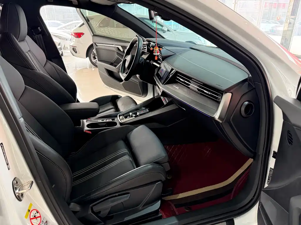 Audi A3 2023 A3L Limousine 35 TFSI Fashionable and Sporty купить на сайте DeffCars