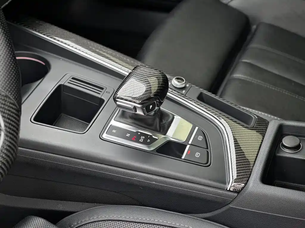 Audi A4L 2020 40 TFSI luxury and dynamic model купить на сайте DeffCars