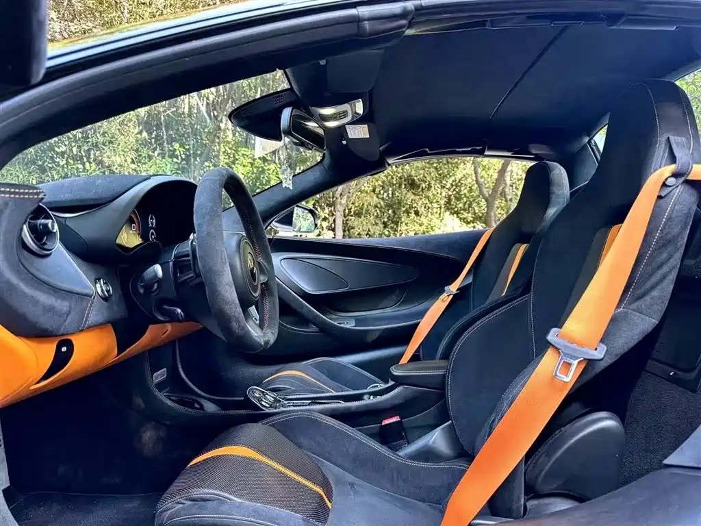 McLaren 570 2019 570S 3.8T Spider купить на сайте DeffCars