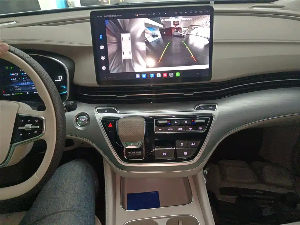 Roewe iMAX8 New Energy 2025 1.5T DMH Lu Zun Premium Edition купить на сайте DeffCars