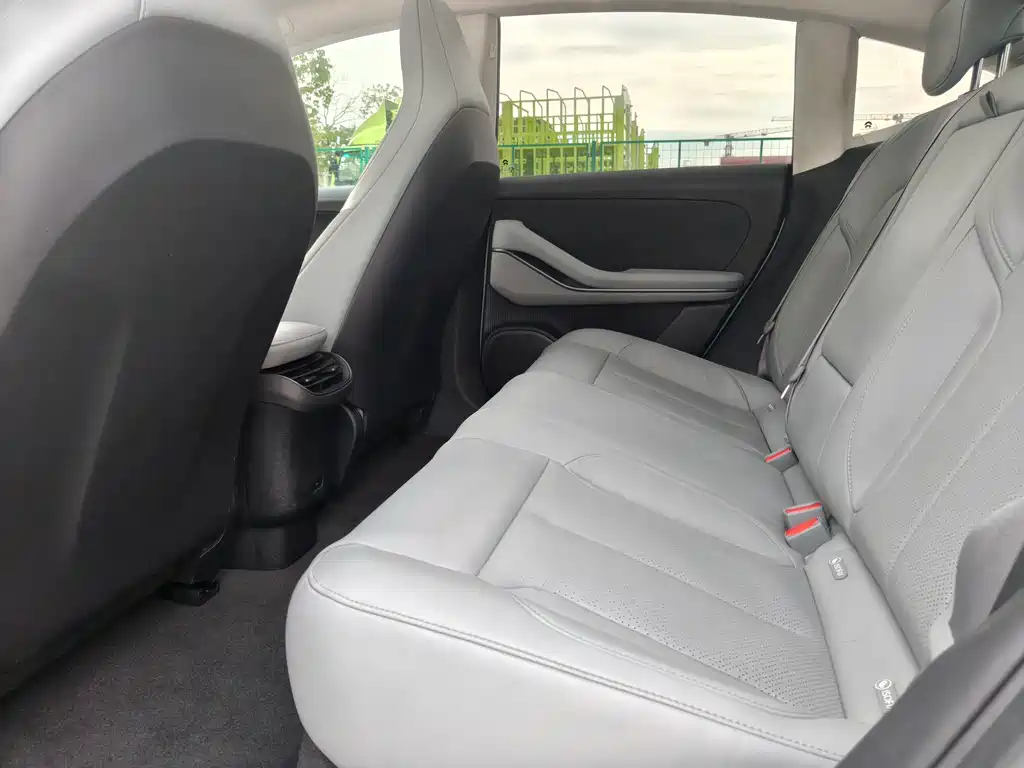 NIO ET5 2024 model 75kWh купить на сайте DeffCars
