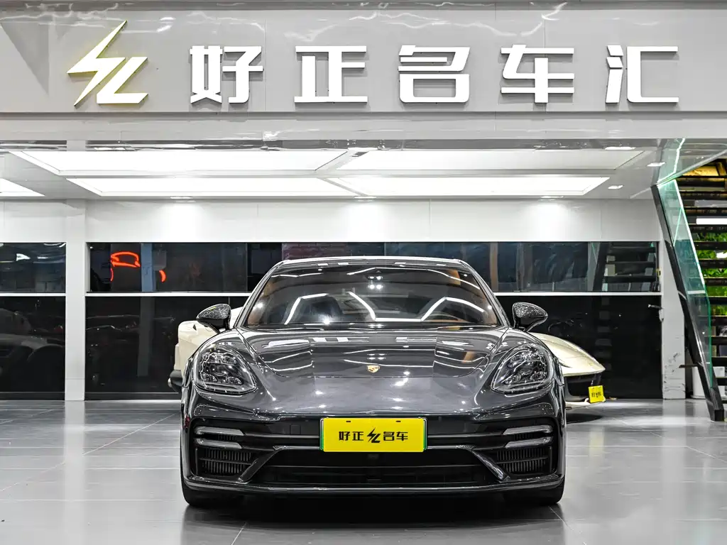 Panamera New Energy 2023 Panamera Turbo S E-Hybrid Executive Extended Edition купить на сайте DeffCars