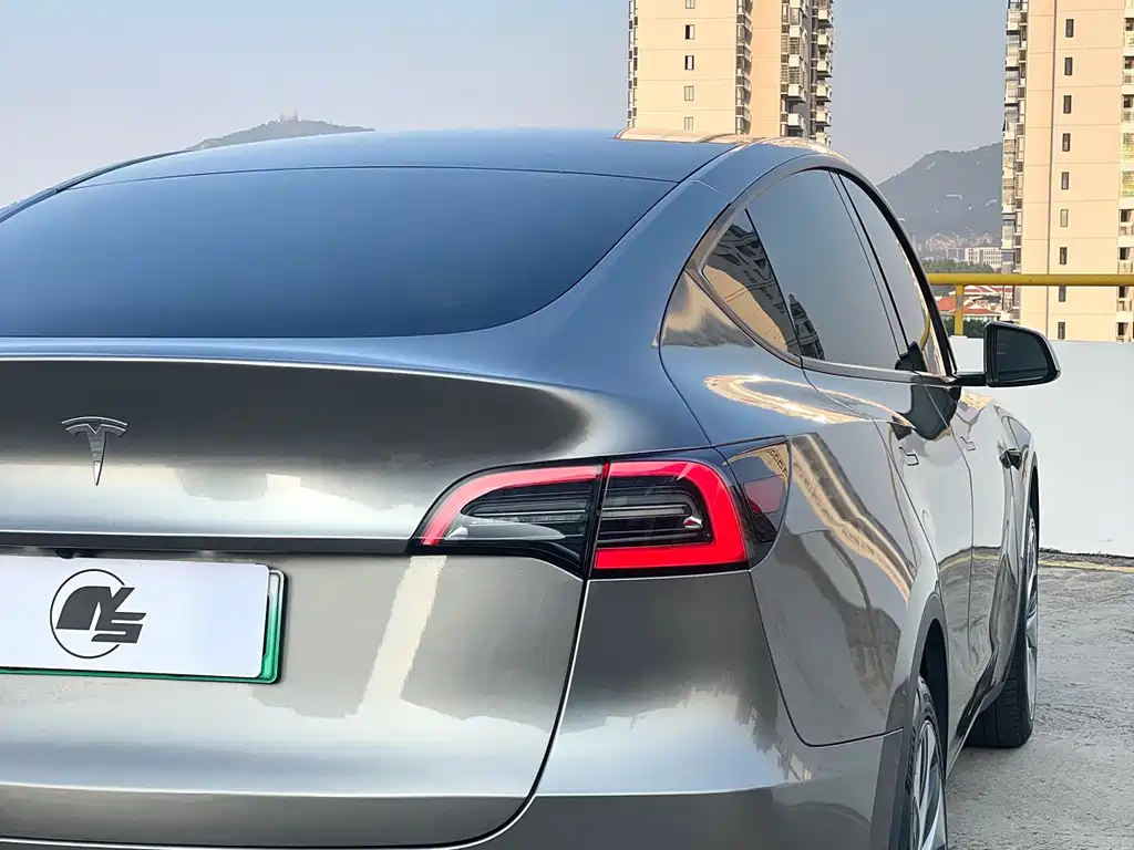 Model Y 2022 facelift rear-wheel drive version купить на сайте DeffCars
