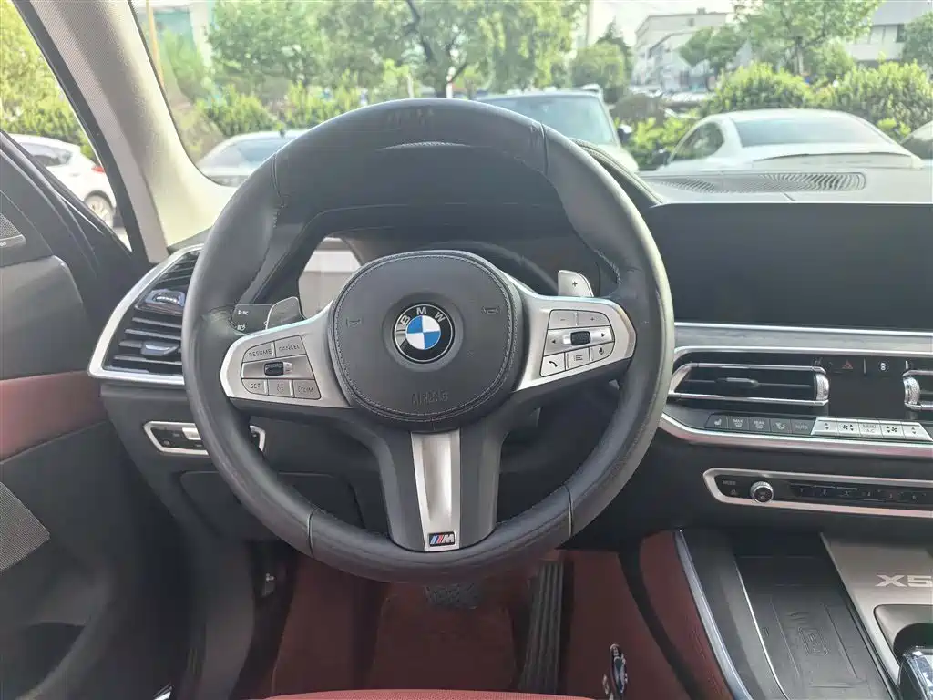 BMW X5 2022 xDrive 30Li Exclusive M Sports Package купить на сайте DeffCars