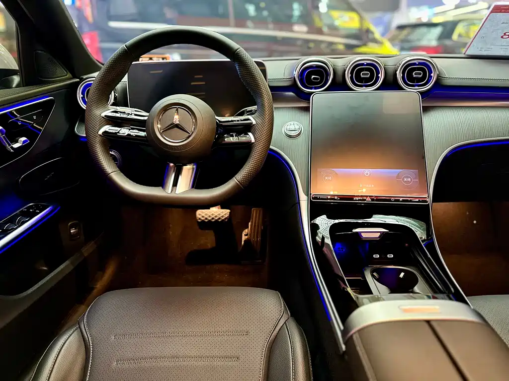 Mercedes-Benz C-Class 2025 facelift C 260 L sports version купить на сайте DeffCars