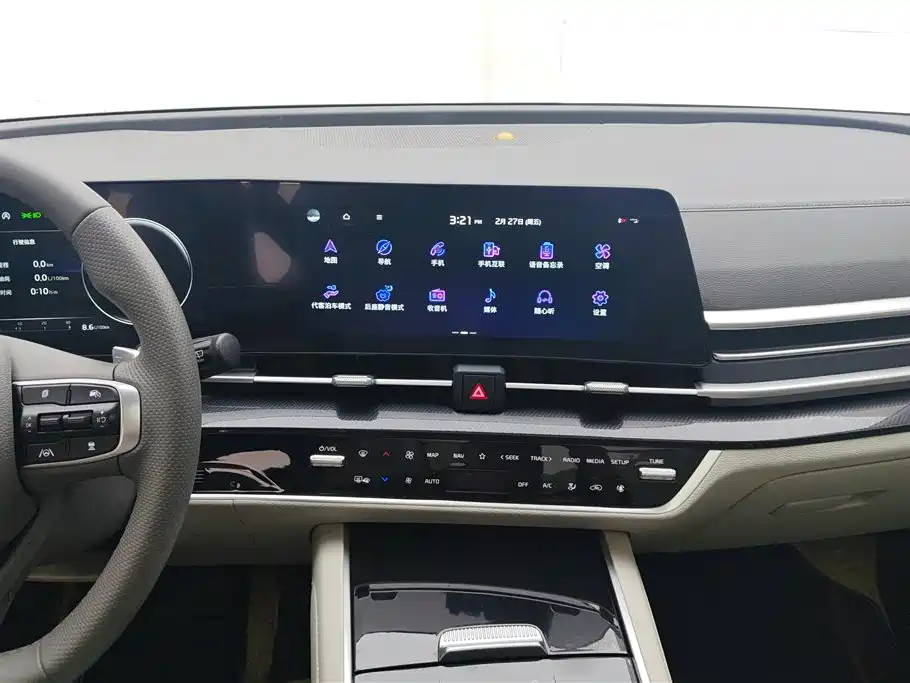 Lion Platinum Extension 2023 1.5T two-wheel drive premium version купить на сайте DeffCars
