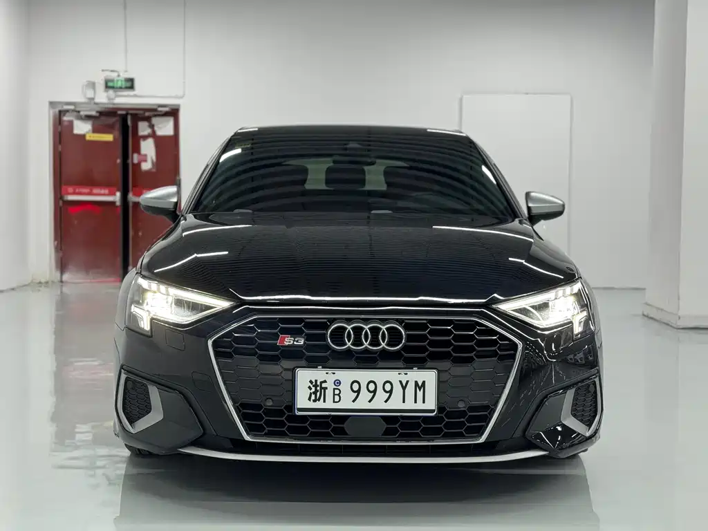 Audi A3 2021 Sportback 35 TFSI Fashionable and Elegant купить на сайте DeffCars