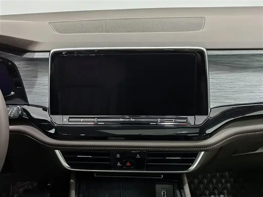 Weiran 2024 330TSI Deluxe Edition купить на сайте DeffCars