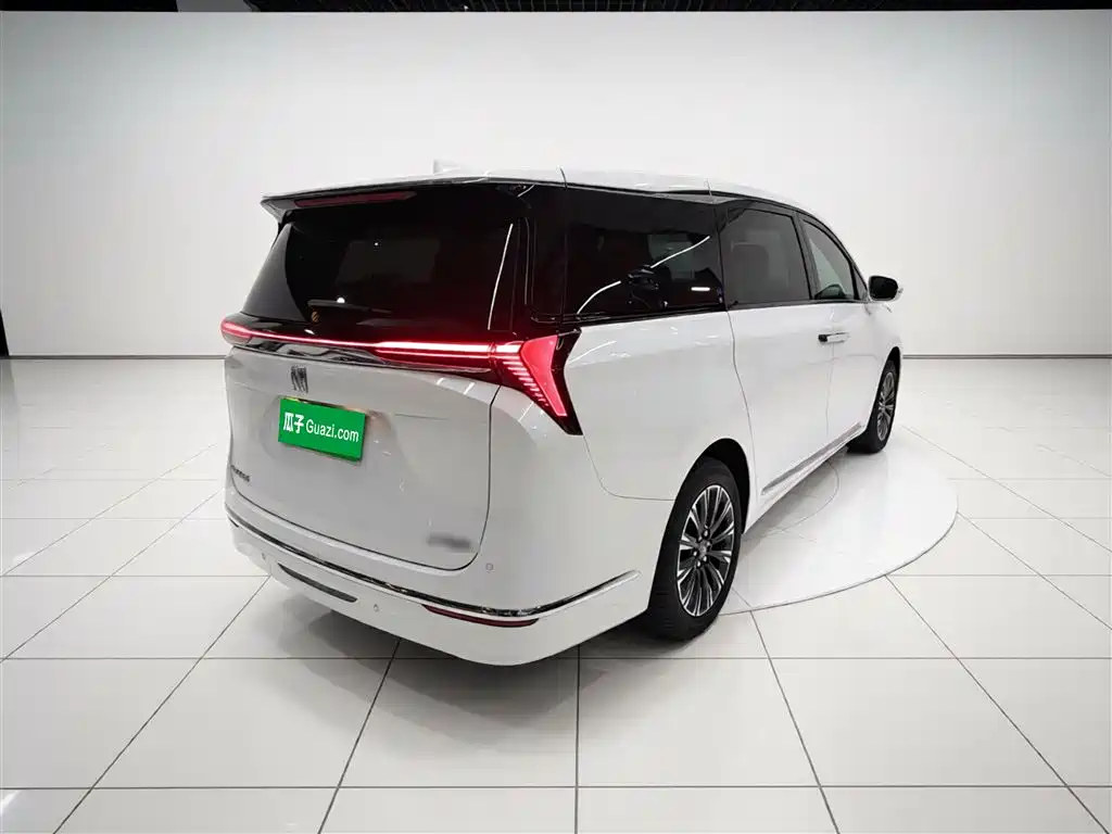 Buick GL8 2025 Lu Zun Exclusive Edition купить на сайте DeffCars