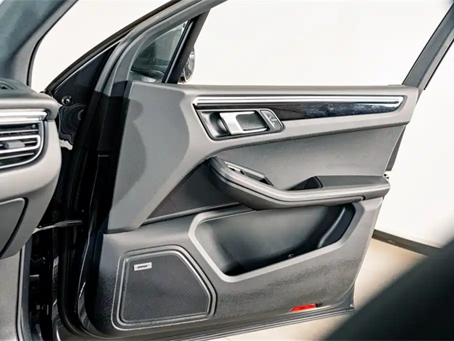Macan 2020 Macan S 3.0T купить на сайте DeffCars