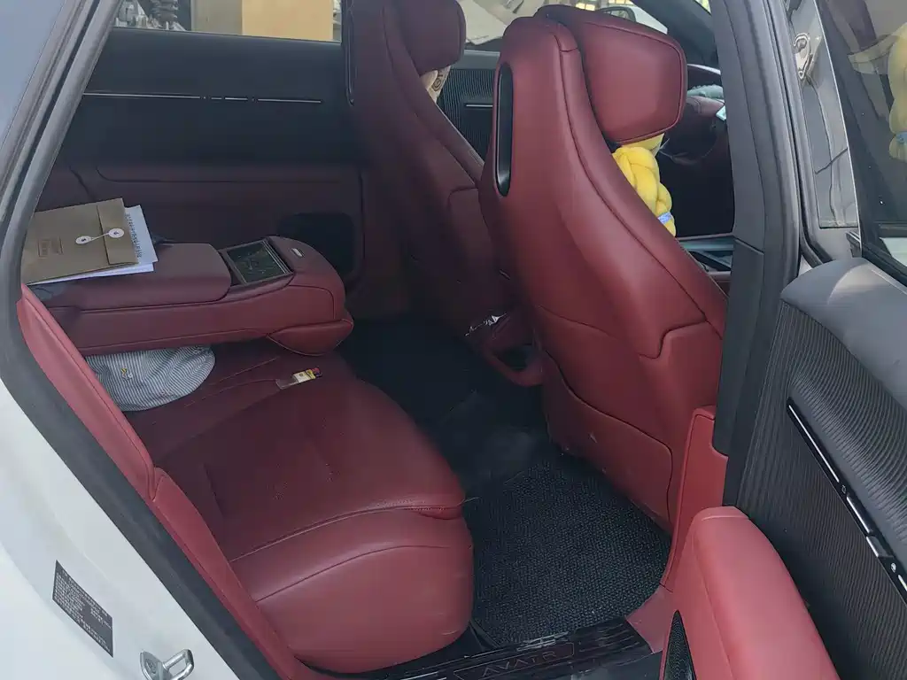 AVATR 12 2025 facelift Ultra range extended version купить на сайте DeffCars
