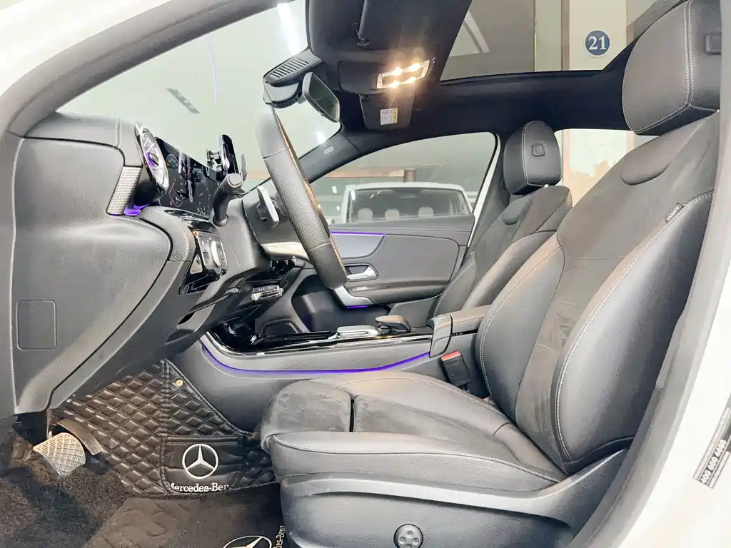 Mercedes-Benz A-Class 2021 A 200 L Sports Sedan Fashionable купить на сайте DeffCars