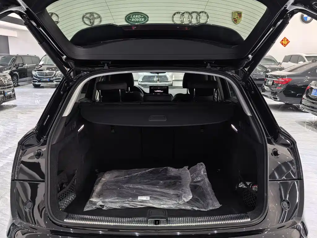 Audi Q5L 2023 40T fashionable and dynamic model купить на сайте DeffCars